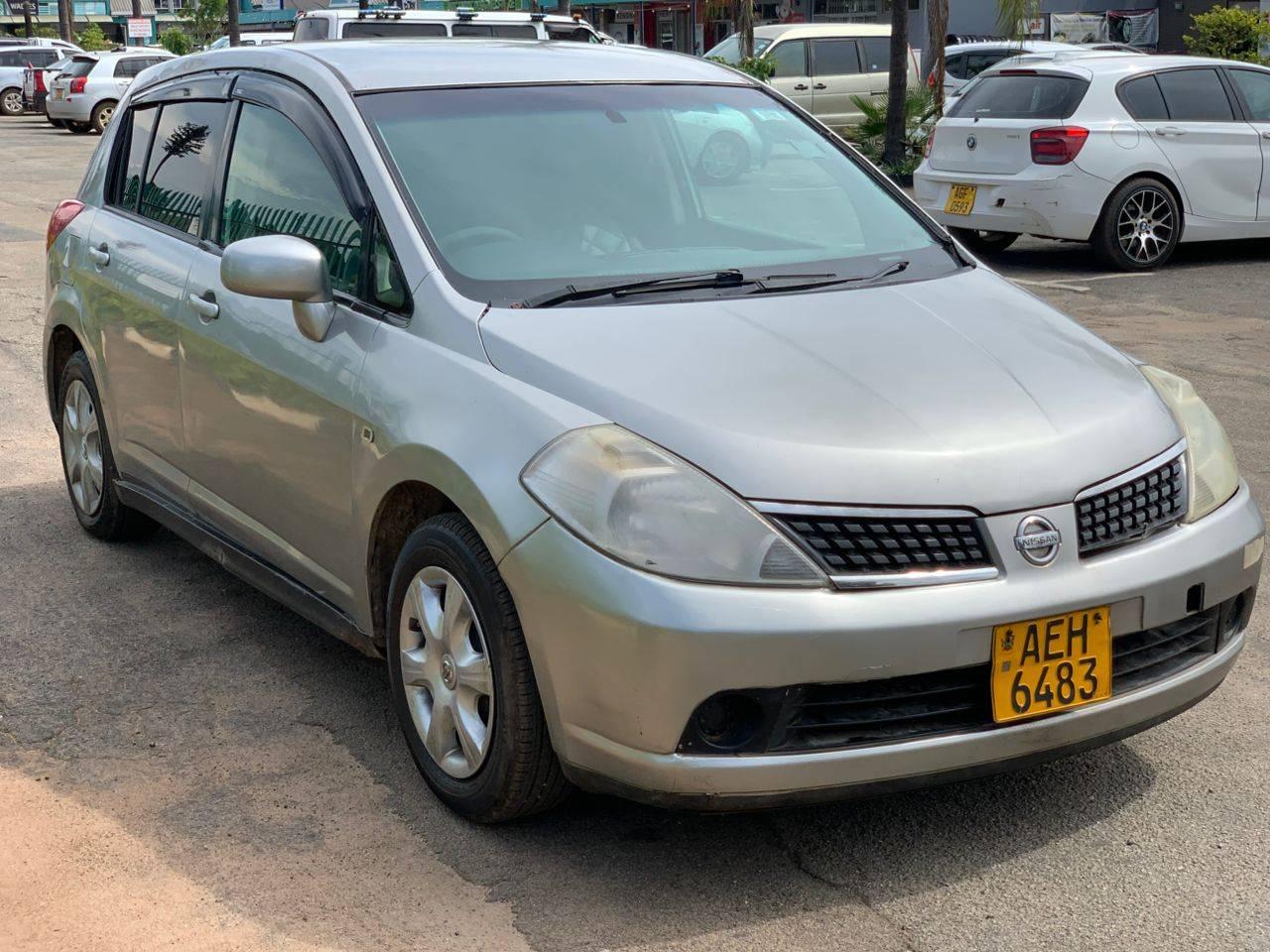 used nissan tiida