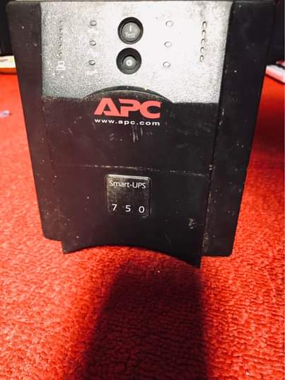 A picture of APS 750v UPS