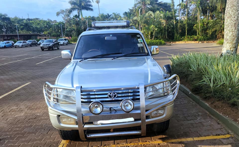 A picture of Toyota prado tx 2001 in excellent condition