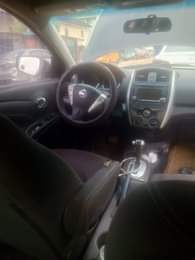 A picture of Nissan versa 2018 Nothing to fix there Flash on first