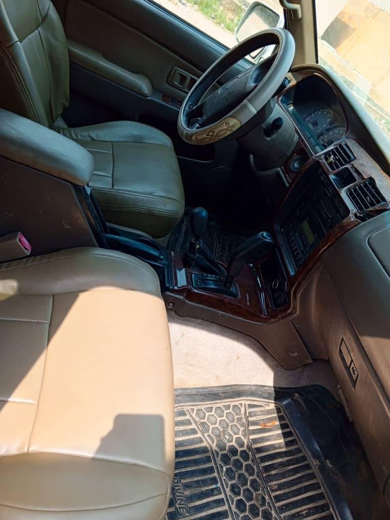 A picture of 4 runner limited Gear Engine is working perfect