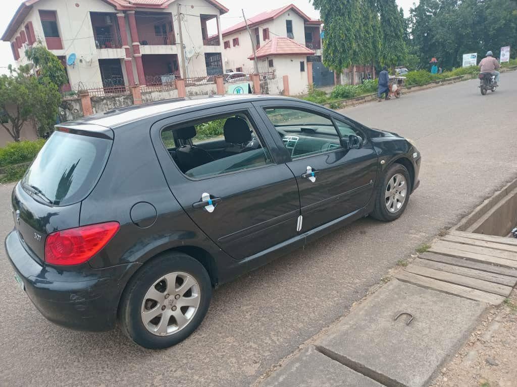 A picture of 2019 Peugeot peugeot