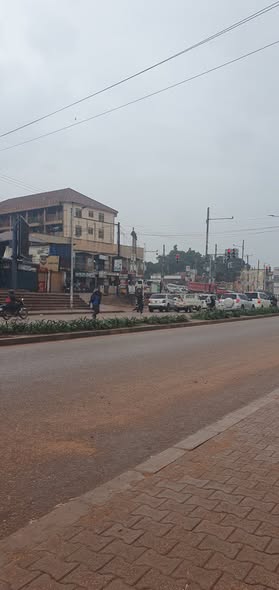 A picture of HIGH VISIBILITY COMMERCIAL PLOT KABUUSU Perfectly positioned for maximum brand