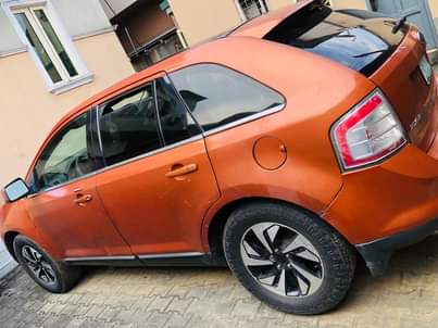 A picture of Superb Ford Edge