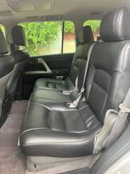 A picture of Super clean 2015 Toyota Landcruiser 37.5m net price First body