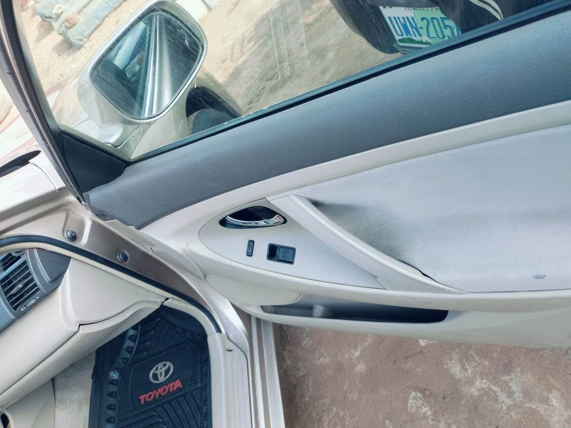 A picture of Super clean 2007 Toyota spider all components intact 5 5million