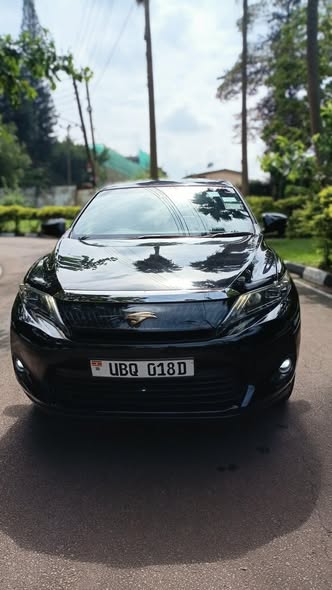 A picture of 2016 Toyota Harrier