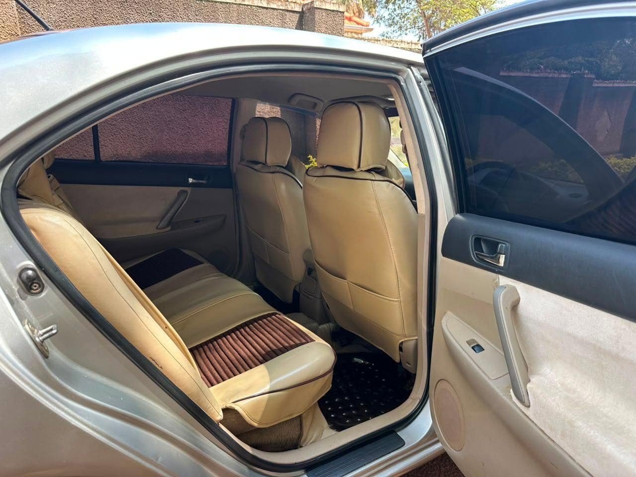 A picture of Toyota Premio