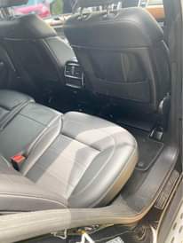 A picture of Mercedes Benz ML350 2013