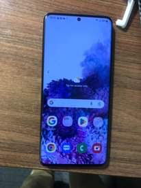 A picture of Oohhh sina simu nzuri kitu hicho hapo samsung S20 ram