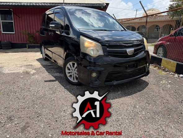 used toyota noah