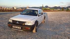 mitsubishi l200