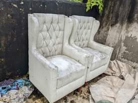 A picture of Makochi ya sofa yakisasa