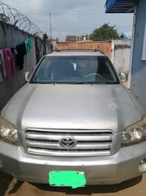 A picture of 2006 model Toyota Highlander first body engine is 85 gear