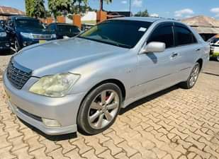 A picture of Crown royal milion 6.8 Ipo mwanza Automatic Engine safi 0784857610