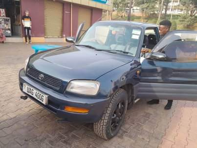 A picture of Rav 4