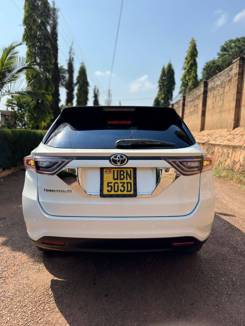 A picture of Toyota harrier