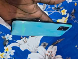 A picture of Samsung galaxy a51 128gb
