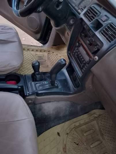 A picture of 2002 Toyota 4Runner SUV