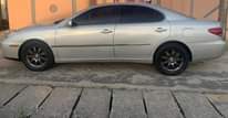 A picture of 2005 Lexus ES330 Silent Engine Smooth Transmission Partly First body