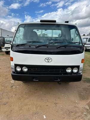 toyota dyna