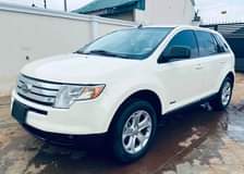 A picture of Ford Edge 2008