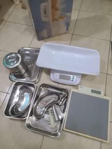 A picture of Medical equipment for sale all at 550 000 whatsapp or