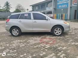 A picture of AWOOF AWOOF TOYOTA MATRIX 2004 Engine Gear Ac Nothing to