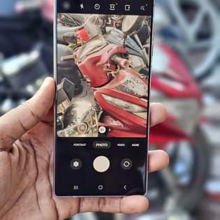 A picture of SAMSUNG GALAXY NOTE 20 USED