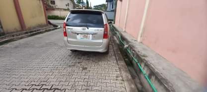 A picture of Toyota Avanza 2010 Sound engine and gear AC 8 Seaters