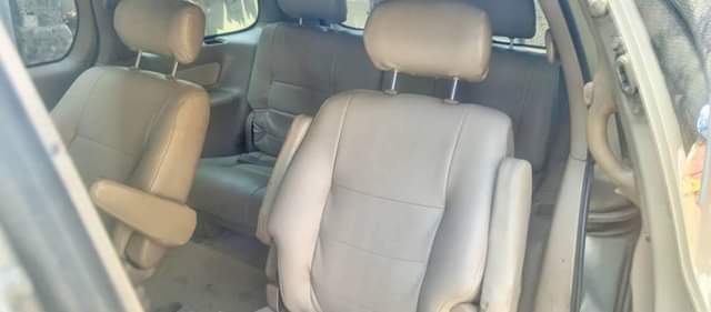 A picture of Monday deal Dealers Run come ooo Toyota Sienna Engine is