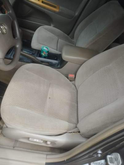 A picture of Camry big daddy 2004 model