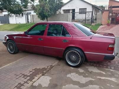 mercedes benz w124