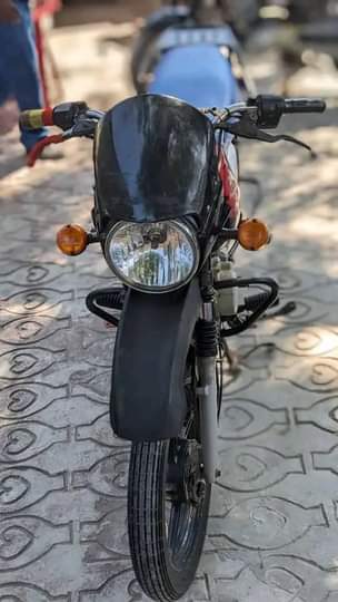 A picture of Boxser 125x