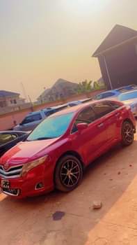 A picture of Highest Grade Toyota Venza first body Everything is working perfectly