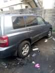 A picture of 2004 Toyota Highlander Engine is tapping but Gear and AC