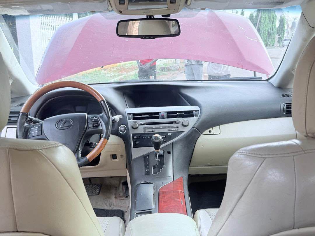 A picture of 2012 Rx 350