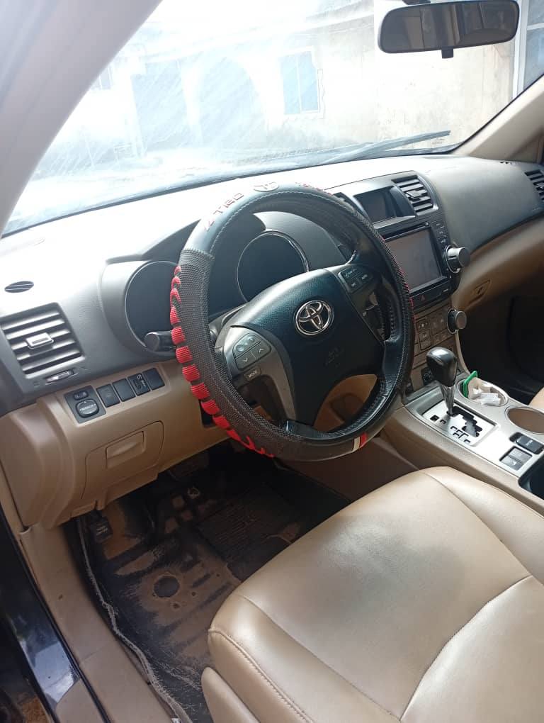 A picture of Toyota Highlander