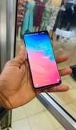 A picture of Samsung S10
