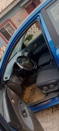 A picture of 2005 Manual Kia Rio