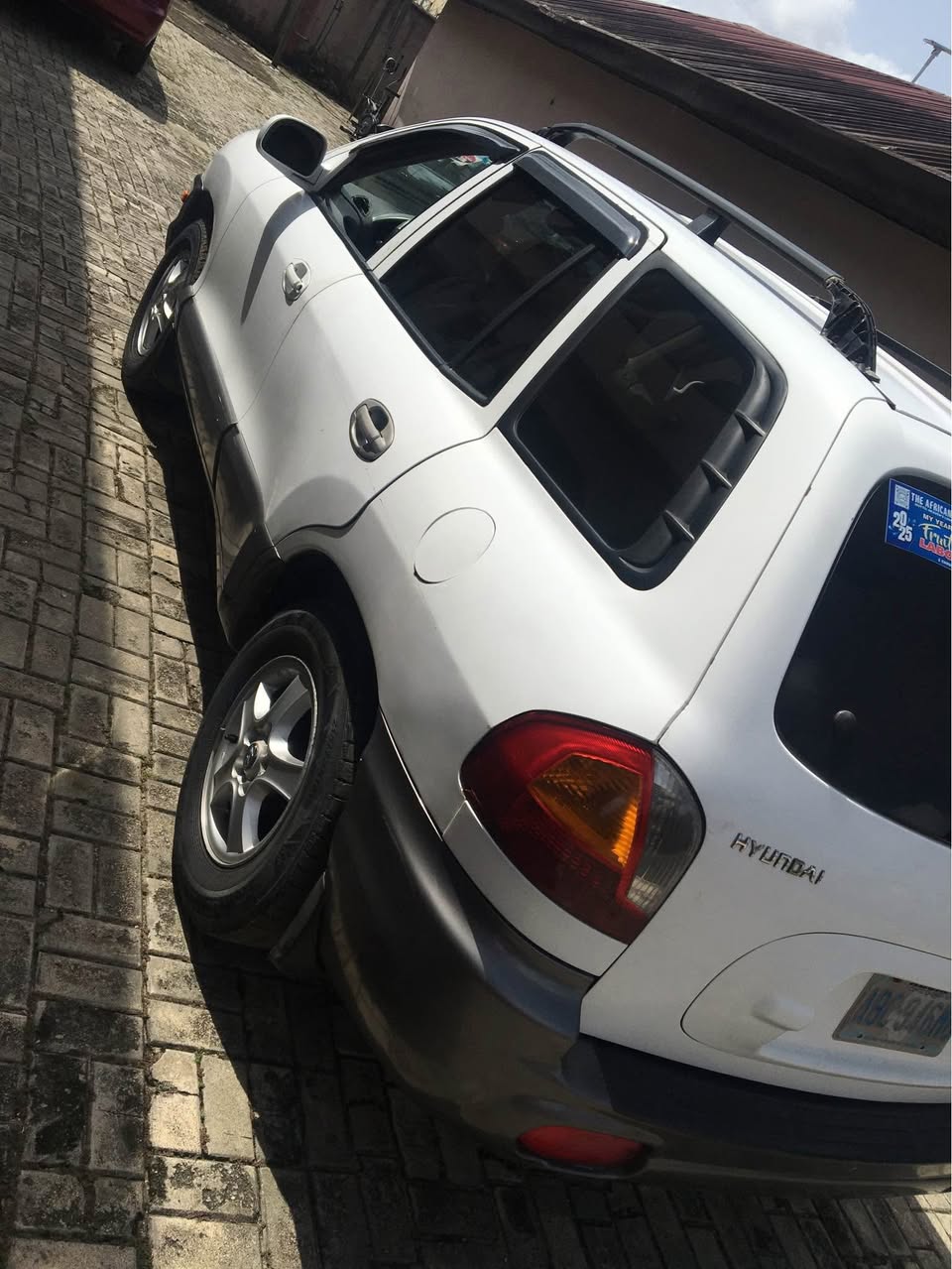 A picture of Hyundai Santafe