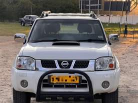 used nissan hardbody