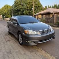 A picture of SUPER CLEAN 2006 COROLLA SPORTS PRICE IS 3 7M