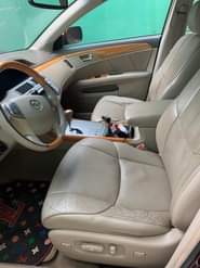 A picture of Fresh Toks Standard Toyota Avalon Limited 2007 model with Thumbstart