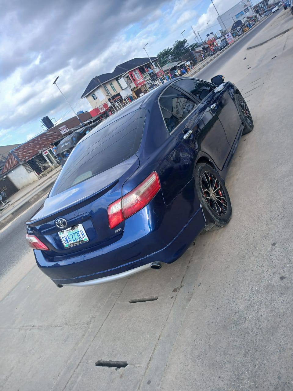 A picture of Toyota Camry with good condition the engine is gear is