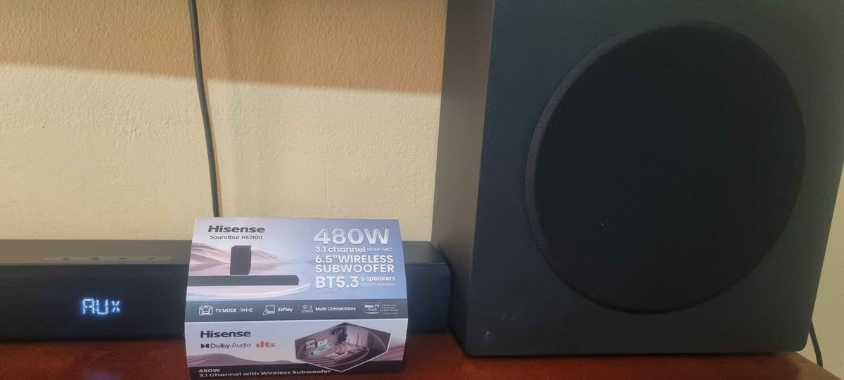 A picture of HISENSE SOUND BAR HS3100 480W 3 1 CHANNEL 0745790982