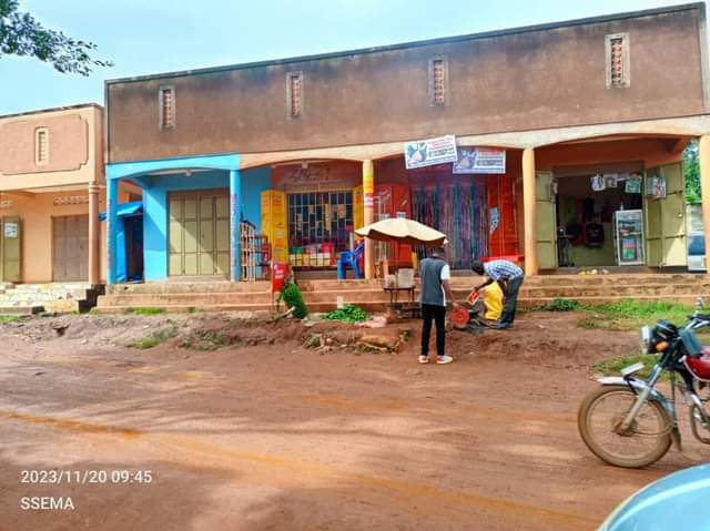 A picture of shop s for sale in bulenga 0754621638