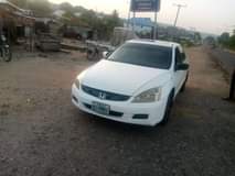 A picture of Honda Accord discussion continue