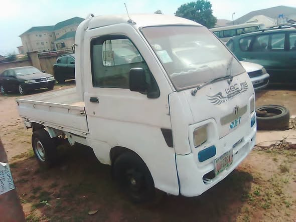 A picture of Distress Daihatsu Hijet with everything working perfectly Price 2 5m
