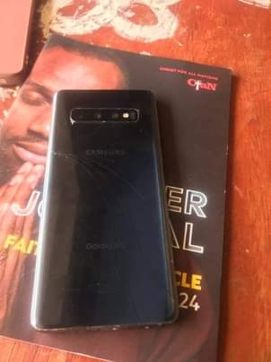 A picture of Samsung Galaxy S10